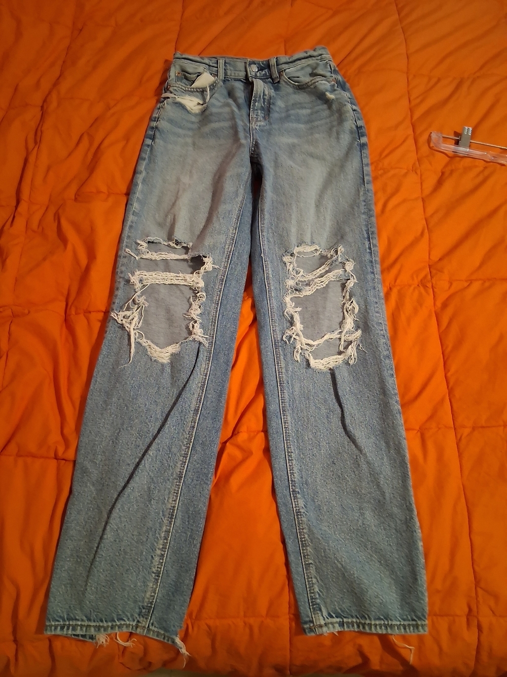 American Eagle Outfitters Strigid High Rise Baggy Straight Distressed Jeans - Picture 3 of 11